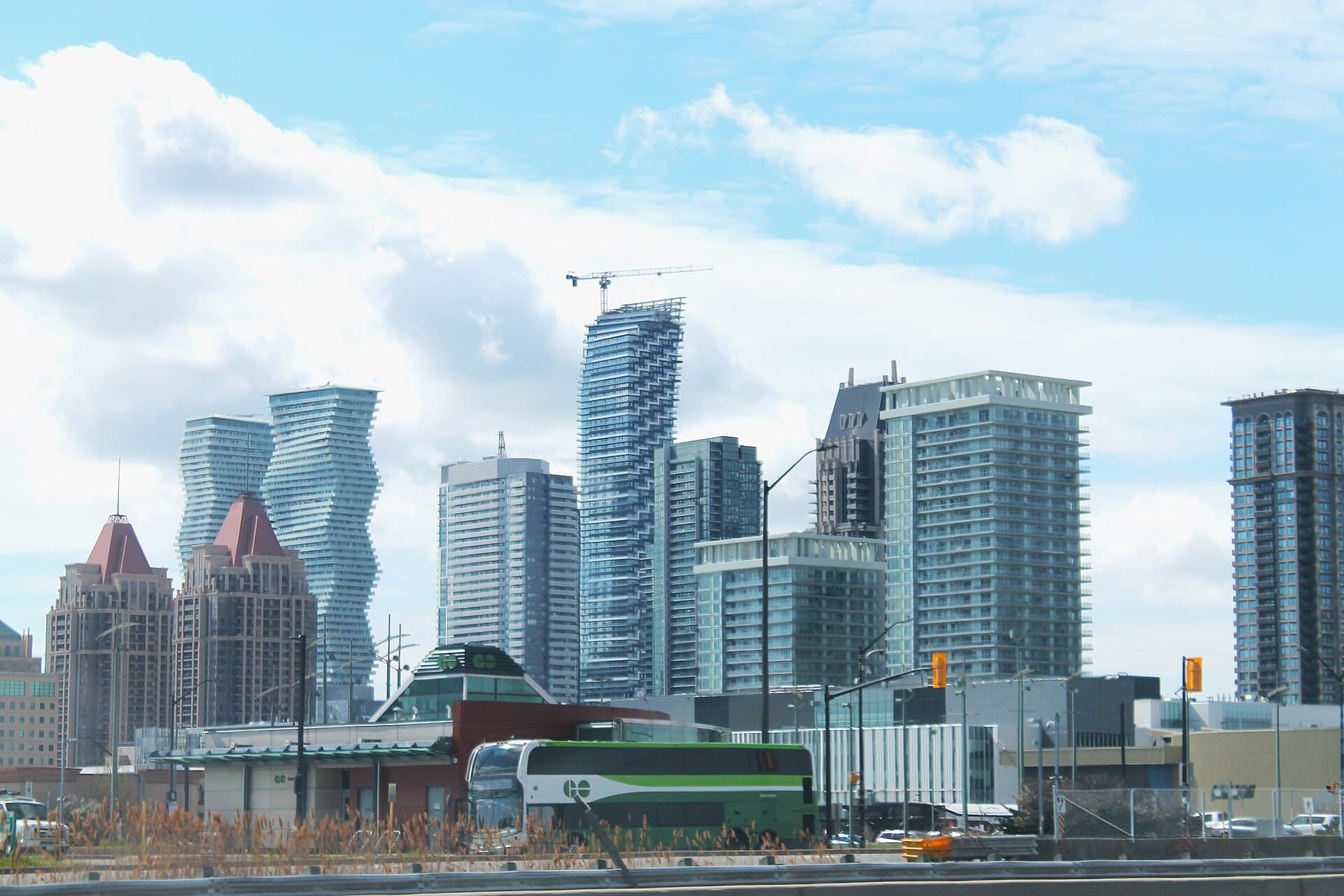 The curved Absolute towers and the condos of Mississauga City Centre